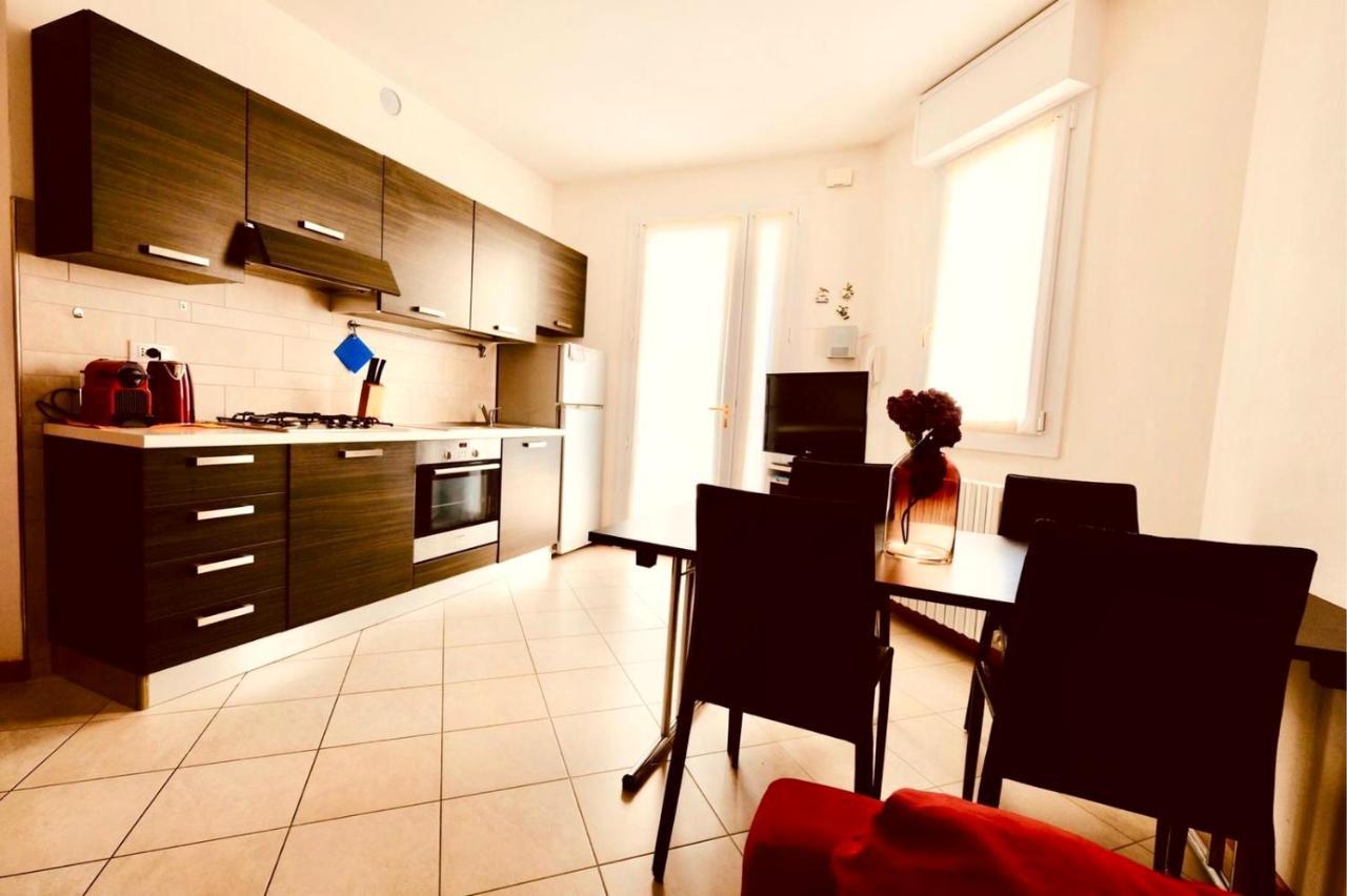 Appartamento In Villa Daniela Con Piscina Privata Carraro Immobiliare Jesolo - Family Apartments Εξωτερικό φωτογραφία